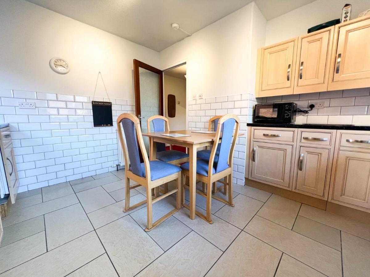 Anniesland Glasgow 1Bd Flat - Free Parking Exteriér fotografie